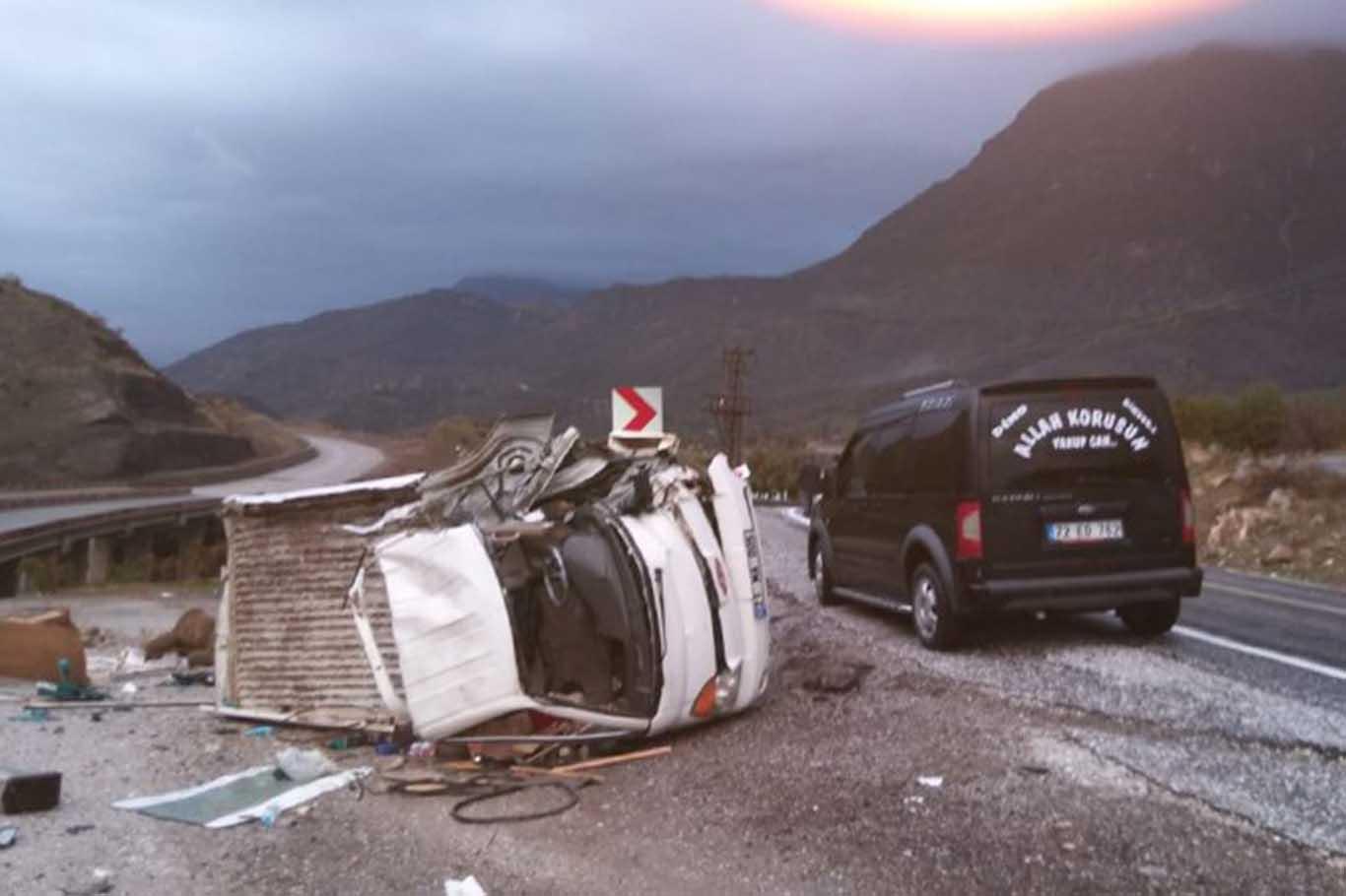 Bitlis’te kaza: 1 ölü 2 yaralı